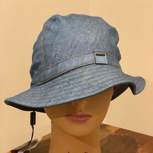 NWT Dolce & Gabbana Bucket Hat